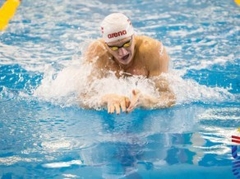 Latvijas komandai 21. vieta 4x100 metru kompleksajā stafetē vīriešiem