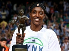 Folsai MVP balva, "Lynx" sesto reizi septiņos gados sasniedz WNBA finālu
