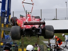 "Ferrari" komanda pirmā veiksmīgi veikusi triecientestus