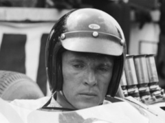 86 gadu vecumā miris F1 leģenda Dens Gērnijs