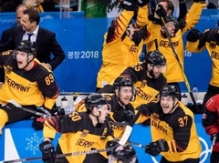 Sensacionālā Vācija pret stabilajiem krieviem – Phjončhanā sadalīs hokeja zeltu