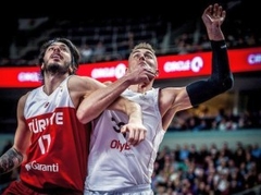 Latvijas izlase FIBA pasaules rangā veic divu vietu kāpumu