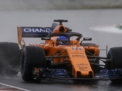 "McLaren" vadītājs kritizē divas komandas par savtību un naudas izšķiešanu