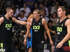 3x3 basketbolisti uzveic pasaules vicečempionus un iekļūst pusfinālā