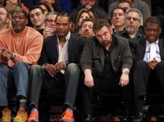 "Knicks" īpašnieks: "Nevaram vienkārši sēdēt, kamēr Porziņģis ir prom"