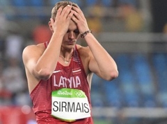 Eiropas čempions Sirmais pirmajā startā pēc traumas samierinās ar 73 metriem