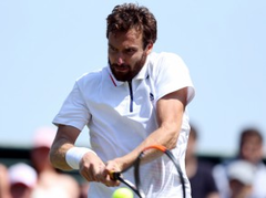 Gulbis piecu setu cīņā iekļūst Vimbldonas otrajā kārtā