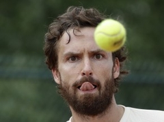 Teksta tiešraide: Gulbis – Klārks 4:6, 6:3, 7:6(3), 3:6, 6:4