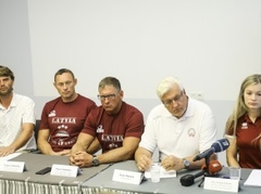 Latvija cer uz medaļām Eiropas čempionātā pludmales regbijā