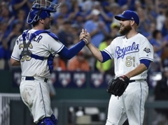 MLB pastarīšu duelī uzvar "Royals"