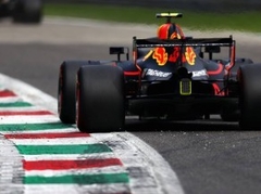 Ja "Honda" projekts neatnesīs uzvaras, "Red Bull" sola pamest F1