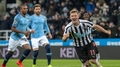 "City" šokējoši piekāpjas "Newcastle", "United" izglābjas no Sulšēra pirmā zaudējuma