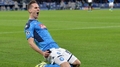 Milikam "hat-trick" 35 minūtēs, "Napoli" un "Liverpool" iekļūst ČL "play-off"