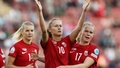 Norvēģijas futbolistes sabojā Ziemeļīrijas izlases debiju "Euro" finālturnīrā