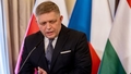 Apšaudē ievainots Slovākijas premjerministrs