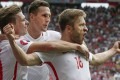 Polija uzvar Šveici pendelēs un pirmā iekļūst 1/4 finālā