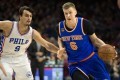 Ziemassvētku duelī Porziņģa ''Knicks'' tomēr piekāpjas ''76ers''