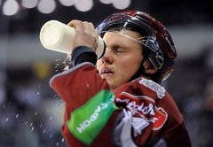 Latvijas hokeja izlasei PČ, visticamāk, nepalīdzēs Jēkabs Rēdlihs un Jekimovs