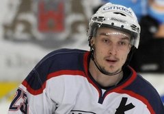 Par Latvijas hokeja čempionāta vērtīgāko spēlētāju atzīts Jānis Straupe