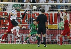 Vācija ar uzvaru pār Portugāli sāk EURO 2012