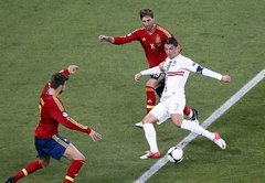 EURO 2012 pusfināla spēle starp Spāniju un Portugāli piesaistījusi rekordlielu televīzijas skatītāju skaitu