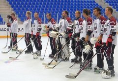 Latvijas inline hokeja izlasei zaudējums otrajā PČ kvalifikācijas turnīra spēlē