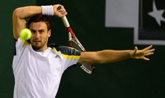 Gulbis pieveic Montanjesu un Barselonā spēlēs ceturtdaļfinālā