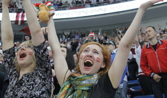 Hokeja fani pasaules čempionātu Minskā nosauc par labāko