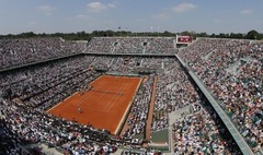 Gulbis pret Federeru cīnās par vietu «Roland Garros» 1/4finālā   (6-7, 7-6, 6-2, 1-0)