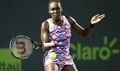 Serena Viljamsa ar karjerā 700. uzvaru iekļūst Maiami tenisa turnīra pusfinālā