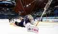 Hokeja vārtsarga Merzļikina HC «Lugano» zaudē Špenglera kausa finālā