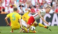 VIDEO: Ukrainas un Polijas futbolisti pirmo puslaiku aizvada neizšķirti