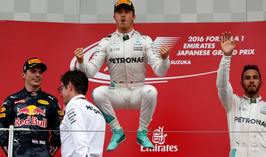 F-1 čempions Rosbergs pārsteidz ar paziņojumu par karjeras beigām