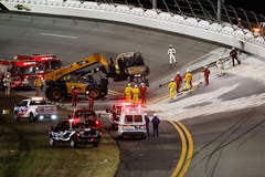NASCAR: Deitonā uzvar Kensets, bijušais F-1 pilots Montoija sarīko sprādzienu
