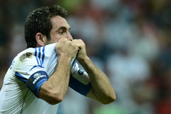 Grieķi izslēdz Krieviju no turpmākās cīņas, Euro 2012 ceturtdaļfinālā iekļūst arī Čehija