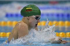 Lietuvas peldētāja Meilutīte sasniedz 100 m brasa finālu; Felpss tiek pie 17.medaļas olimpiskajās spēlēs