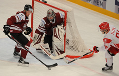 Latvijas hokejisti  Izaicinājuma kausa turnīru sāk ar zaudējumu pēcspēles metienos pret Dāniju