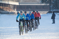 Andrejevs un Mauliņa triumfē Latvijas čempionātā ziemas triatlonā