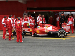 ";Ferrari"; plāno būtiskus tehniskos uzlabojumus jau sezonas sākumā