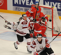 EIHC spēle hokejā. Čehija - Latvija 3:3 (rit 3.trešdaļa)