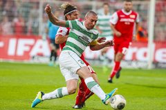 Glāzgovas Celtic dramatiskā cīņā neļauj Kazahstānas klubam iekļūt UEFA Čempionu līgas grupu turnīrā