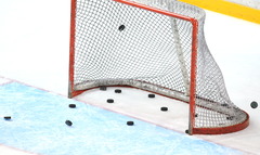 Rīgas hokejisti pārtrauc sešu uzvaru sēriju