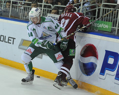 Kulda un Salavat Julaev tiek pie uzvaras KHL spēlē; Dārziņš nepiedalās Traktor sagrāvē