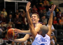 Bertāns atgriežas laukumā, Bilbao Basket sasniedz Eiropas kausa otro posmu