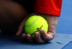 Latvijas labākajai tenisistei Marcinkēvičai zaudējums WTA pamatturnīru debijā