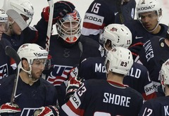 ASV hokeja izlase uzvar Somiju, apsteidzot Latviju kopvērtējumā