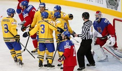 Zviedrijas hokejisti izcīna pasaules čempionāta bronzu
