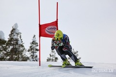 K.Zvejnieks triumfē abās Latvijas kausa pirmā posma disciplīnās kalnu slēpošanā
