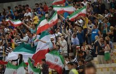 Irānā futbola mačus varēs apmeklēt vienīgi ārzemju sievietes