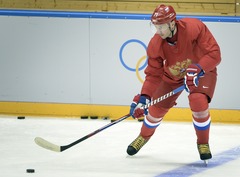 SKA kapteinis Kovaļčuks meklēs iespēju atgriezties NHL